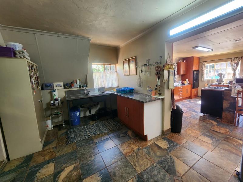 5 Bedroom Property for Sale in Walkerville Gauteng