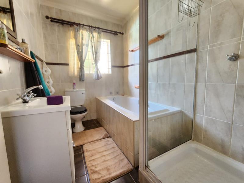 5 Bedroom Property for Sale in Walkerville Gauteng