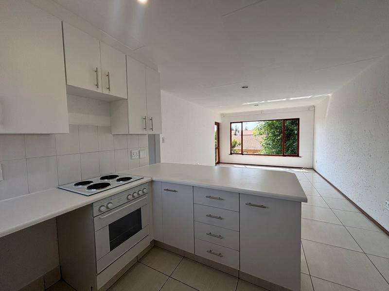 2 Bedroom Property for Sale in Fairland Gauteng