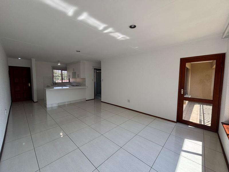 2 Bedroom Property for Sale in Fairland Gauteng