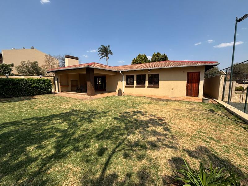 2 Bedroom Property for Sale in Fairland Gauteng