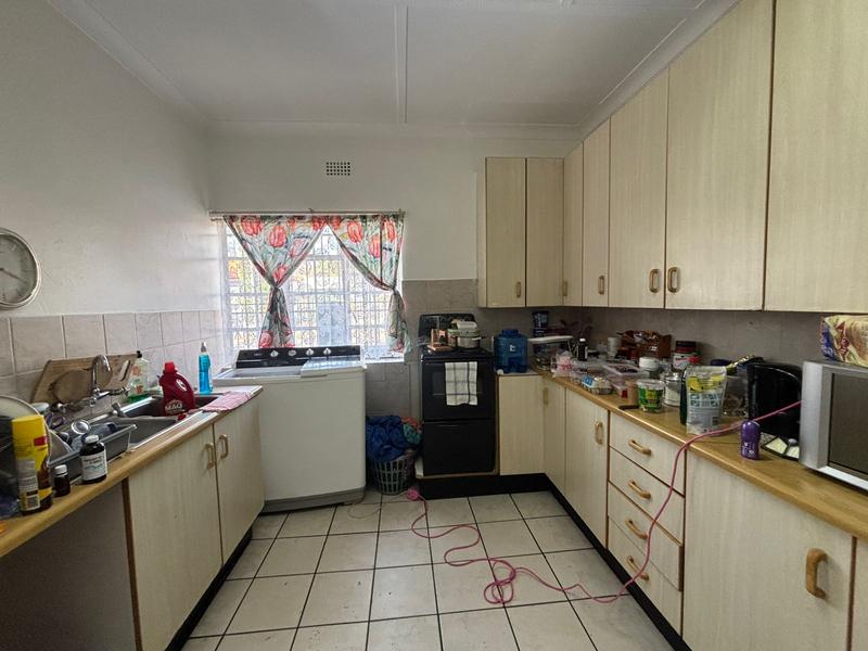 2 Bedroom Property for Sale in Newlands Gauteng