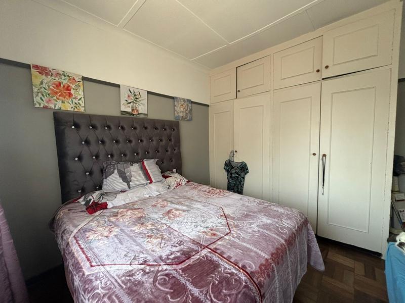 2 Bedroom Property for Sale in Newlands Gauteng