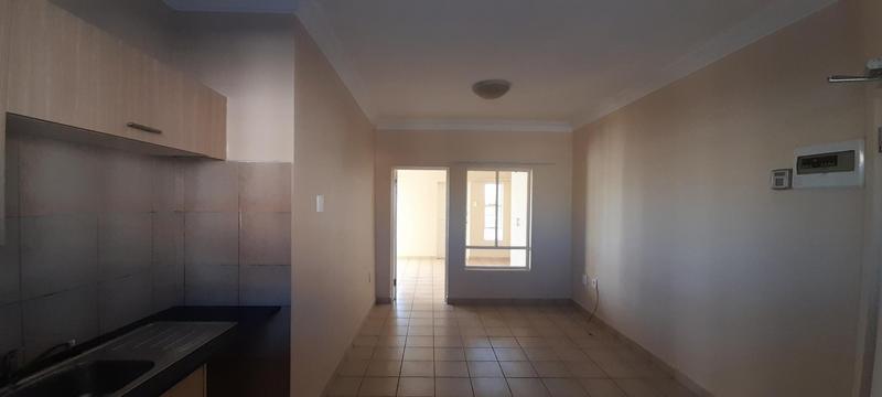 To Let 1 Bedroom Property for Rent in Buccleuch Gauteng