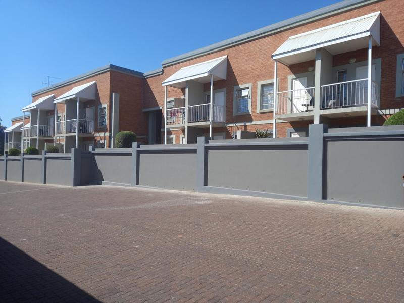 To Let 1 Bedroom Property for Rent in Buccleuch Gauteng