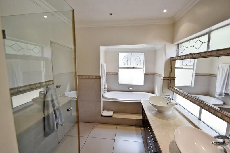 4 Bedroom Property for Sale in Sandown Gauteng