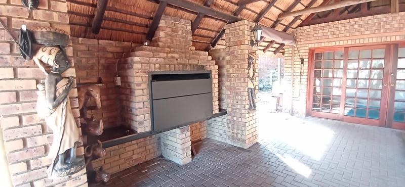 To Let 3 Bedroom Property for Rent in Moreleta Park Gauteng