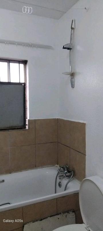 2 Bedroom Property for Sale in Olievenhoutbosch Gauteng
