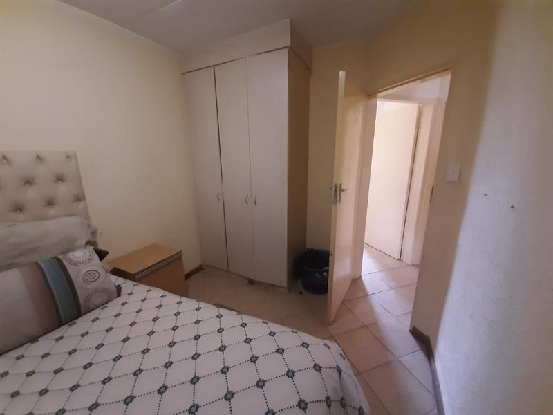 2 Bedroom Property for Sale in Olievenhoutbosch Gauteng