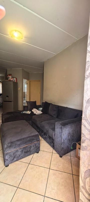 2 Bedroom Property for Sale in Olievenhoutbosch Gauteng