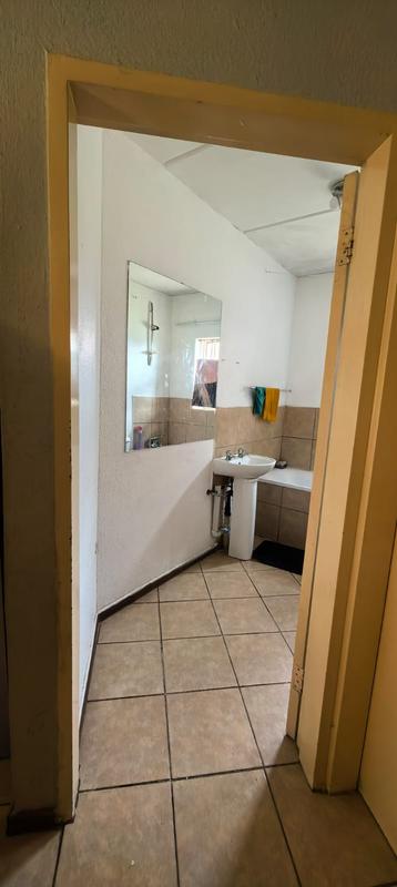 2 Bedroom Property for Sale in Olievenhoutbosch Gauteng