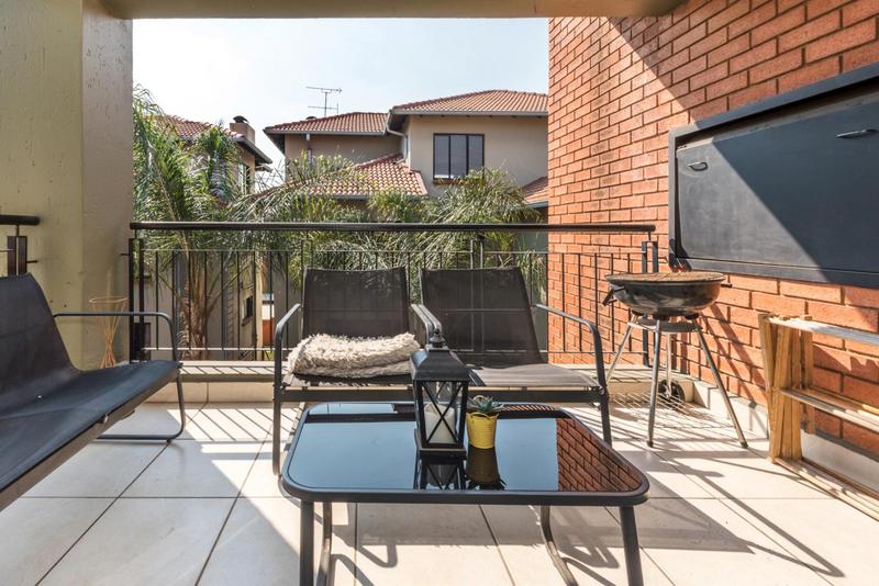 1 Bedroom Property for Sale in Bedfordview Gauteng