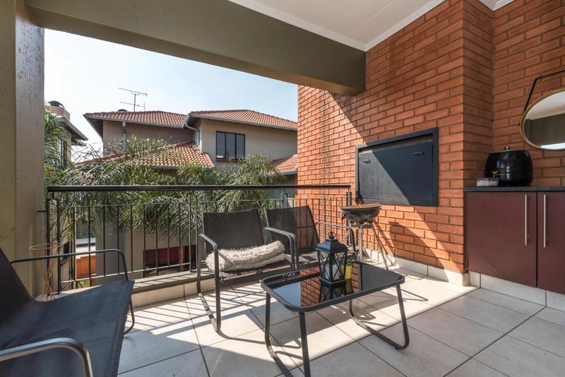 1 Bedroom Property for Sale in Bedfordview Gauteng