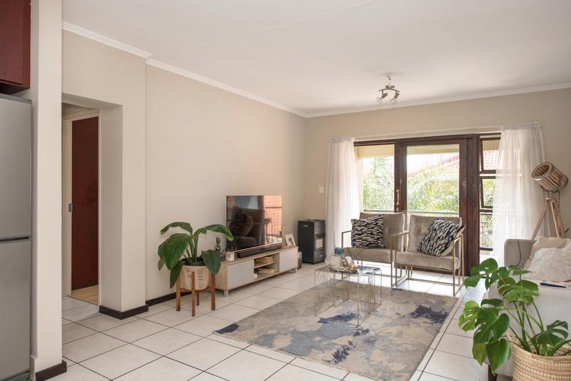 1 Bedroom Property for Sale in Bedfordview Gauteng