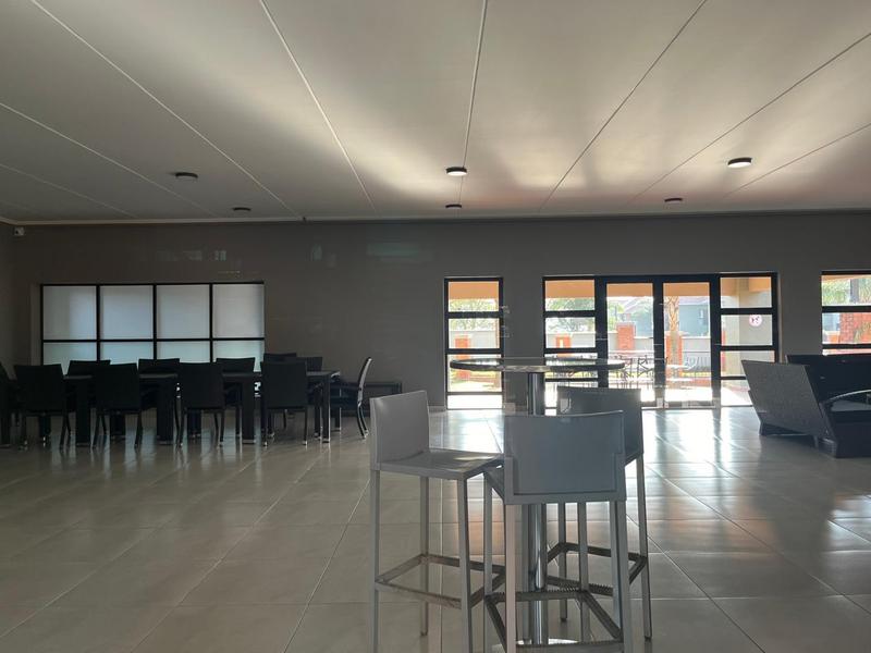 1 Bedroom Property for Sale in Bedfordview Gauteng
