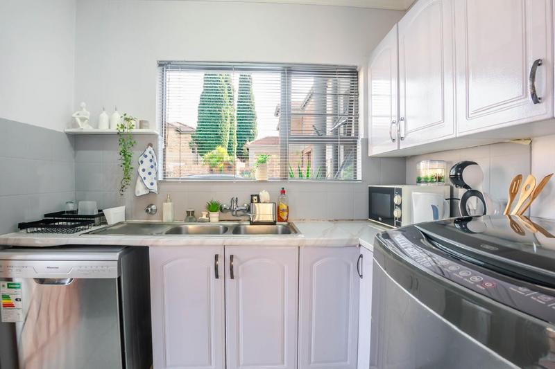 4 Bedroom Property for Sale in Van Riebeeck Park Gauteng