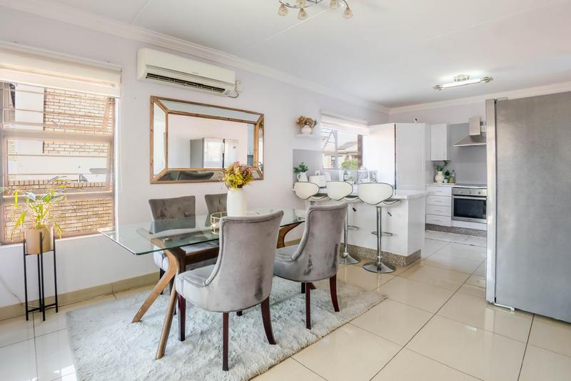 4 Bedroom Property for Sale in Van Riebeeck Park Gauteng