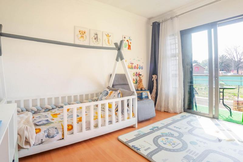 4 Bedroom Property for Sale in Van Riebeeck Park Gauteng