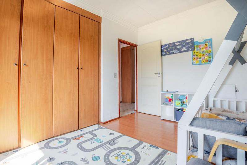 4 Bedroom Property for Sale in Van Riebeeck Park Gauteng