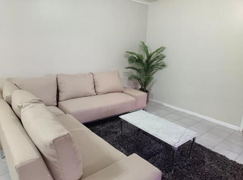To Let 1 Bedroom Property for Rent in Cyrildene Gauteng
