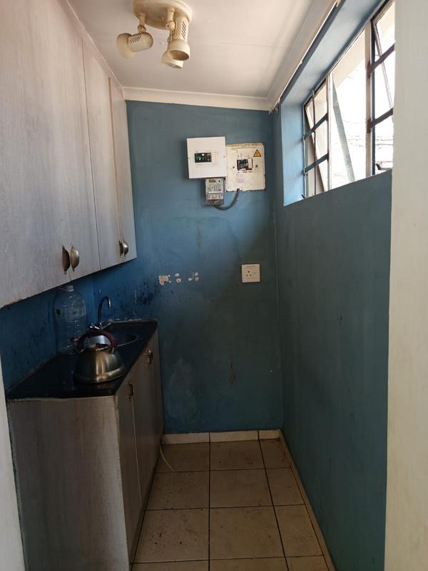 To Let 1 Bedroom Property for Rent in Kensington Gauteng