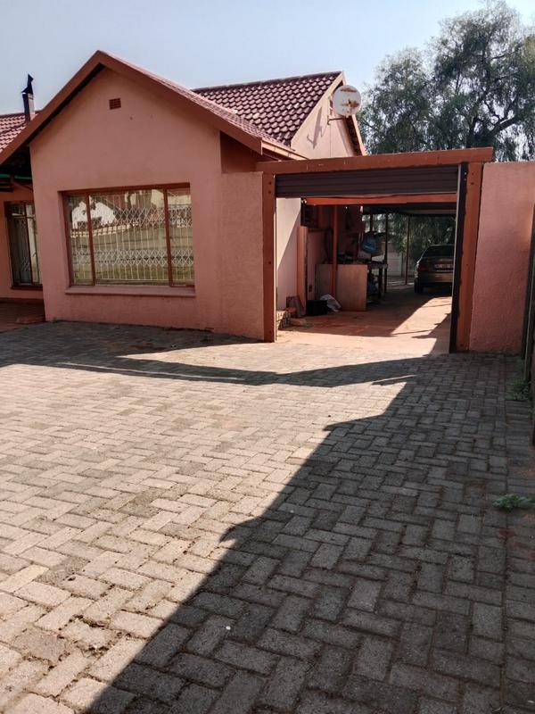 3 Bedroom Property for Sale in Leondale Gauteng