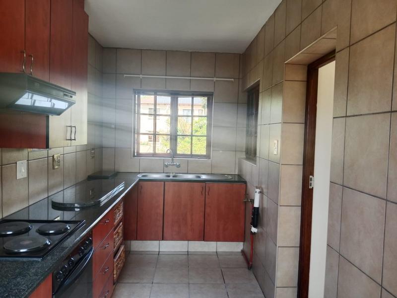 To Let 1 Bedroom Property for Rent in Bedfordview Gauteng