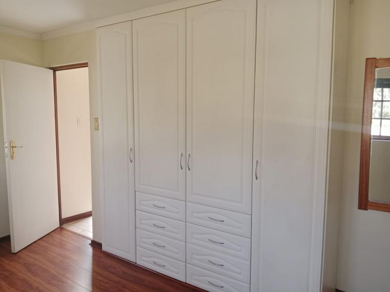 To Let 1 Bedroom Property for Rent in Bedfordview Gauteng