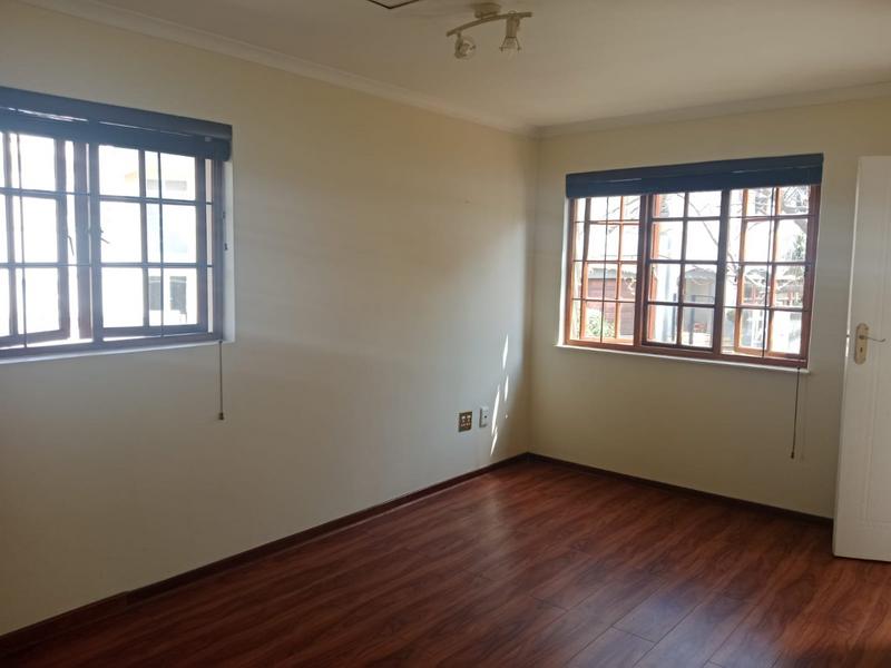 To Let 1 Bedroom Property for Rent in Bedfordview Gauteng