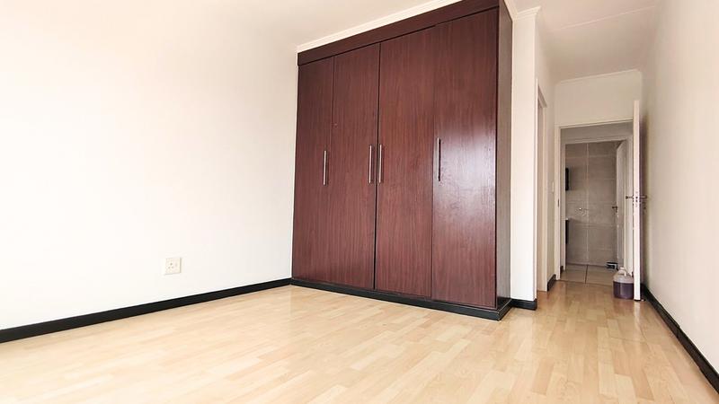 To Let 2 Bedroom Property for Rent in Greenstone Hill Gauteng