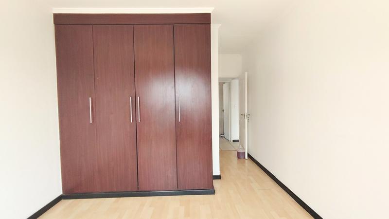 To Let 2 Bedroom Property for Rent in Greenstone Hill Gauteng