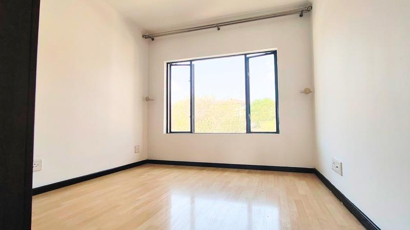 To Let 2 Bedroom Property for Rent in Greenstone Hill Gauteng