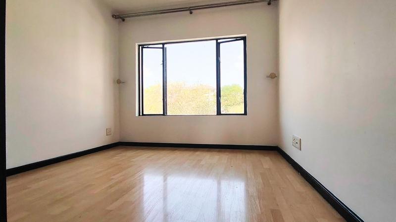 To Let 2 Bedroom Property for Rent in Greenstone Hill Gauteng