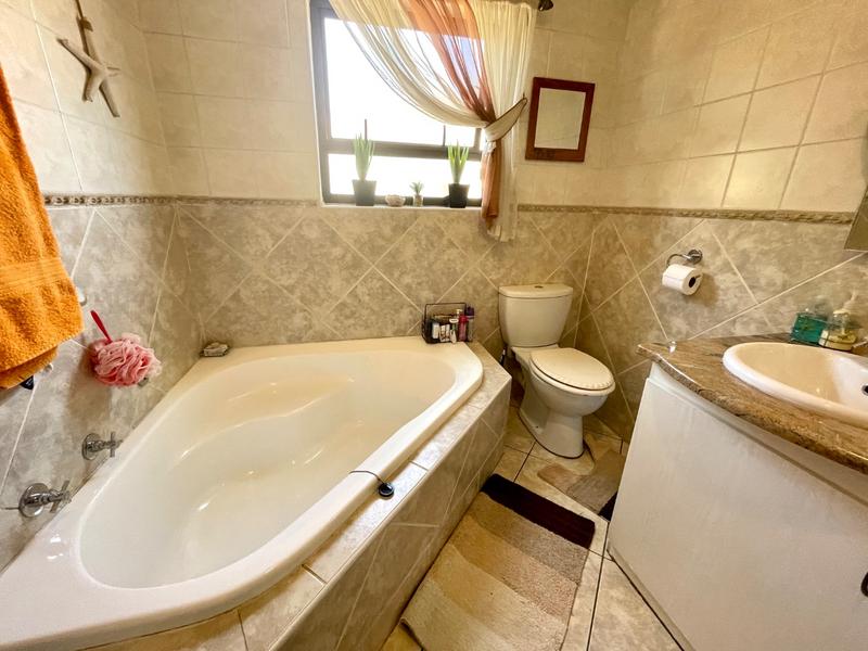3 Bedroom Property for Sale in Noordheuwel Gauteng