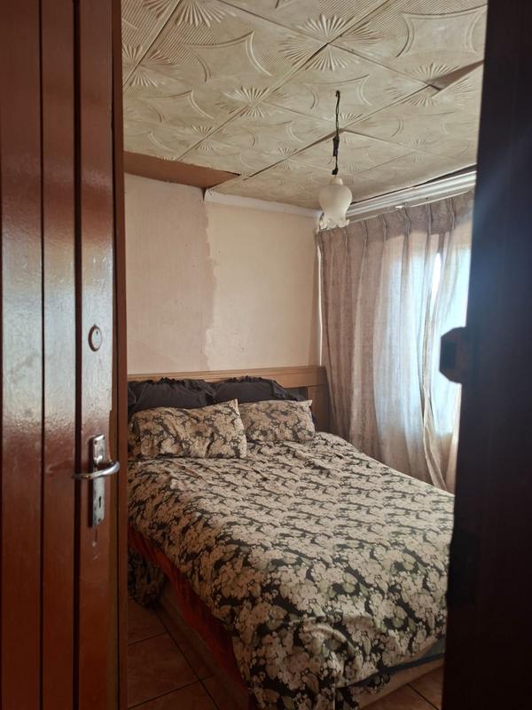 2 Bedroom Property for Sale in Dobsonville Gauteng