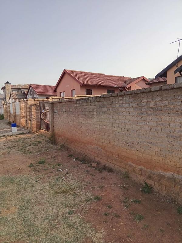 4 Bedroom Property for Sale in Naturena Gauteng