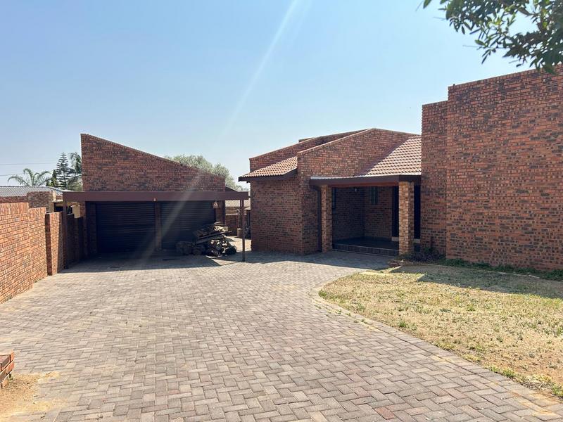 3 Bedroom Property for Sale in The Reeds Gauteng