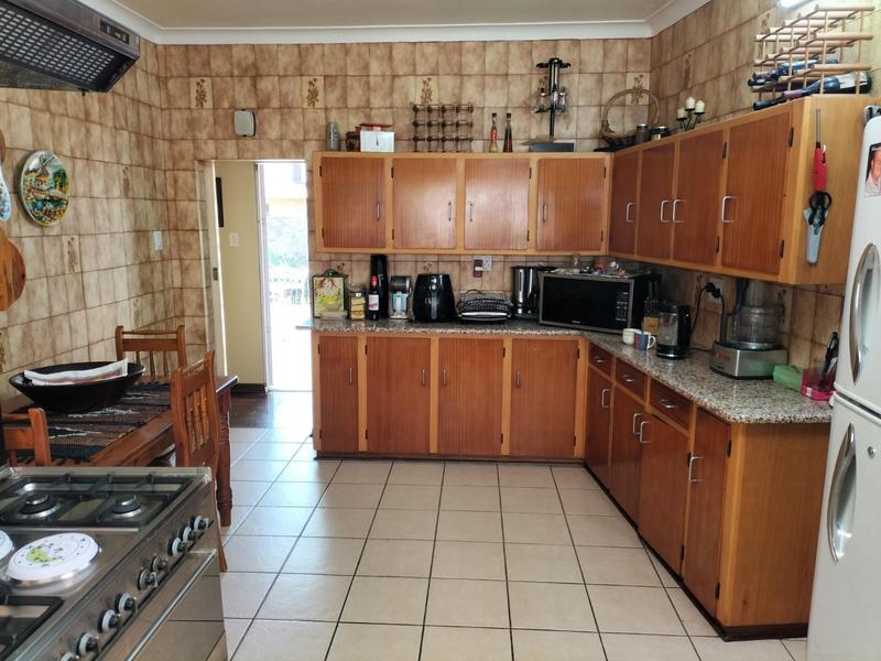 4 Bedroom Property for Sale in Eldoraigne Gauteng