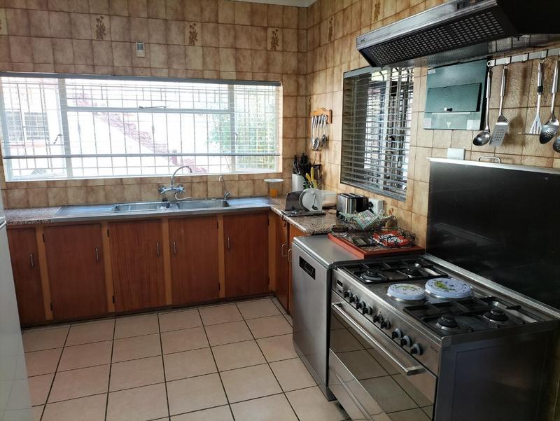 4 Bedroom Property for Sale in Eldoraigne Gauteng