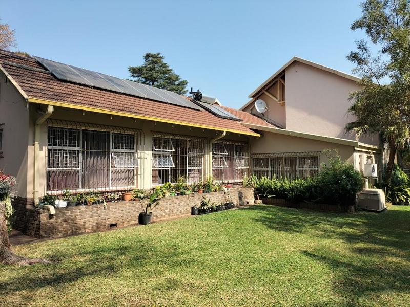 4 Bedroom Property for Sale in Eldoraigne Gauteng