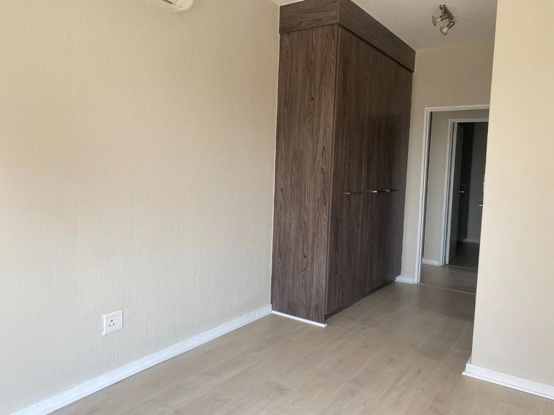 2 Bedroom Property for Sale in Beverley Gauteng