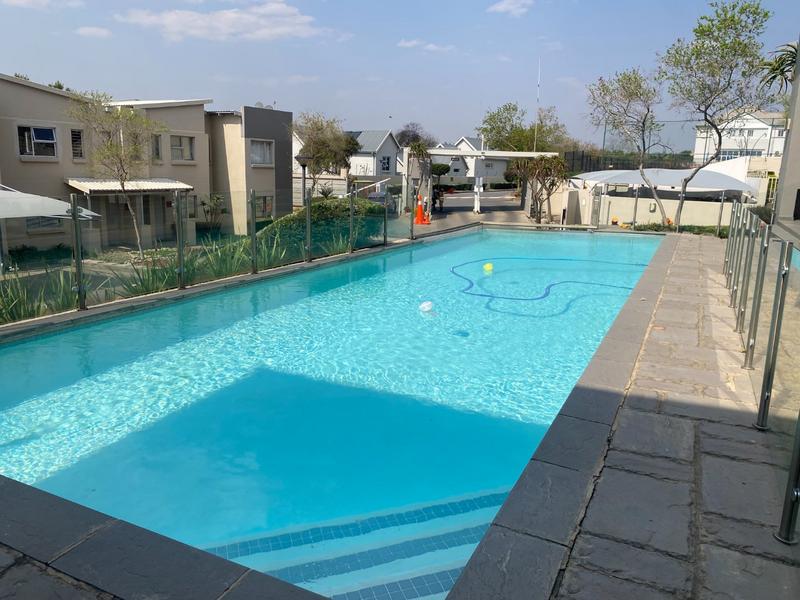 2 Bedroom Property for Sale in Beverley Gauteng