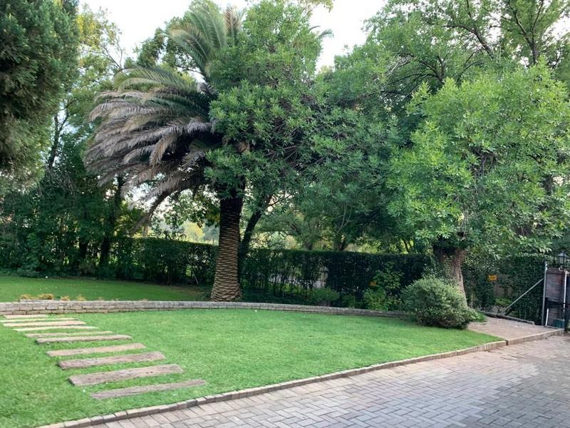 4 Bedroom Property for Sale in Peacehaven Gauteng
