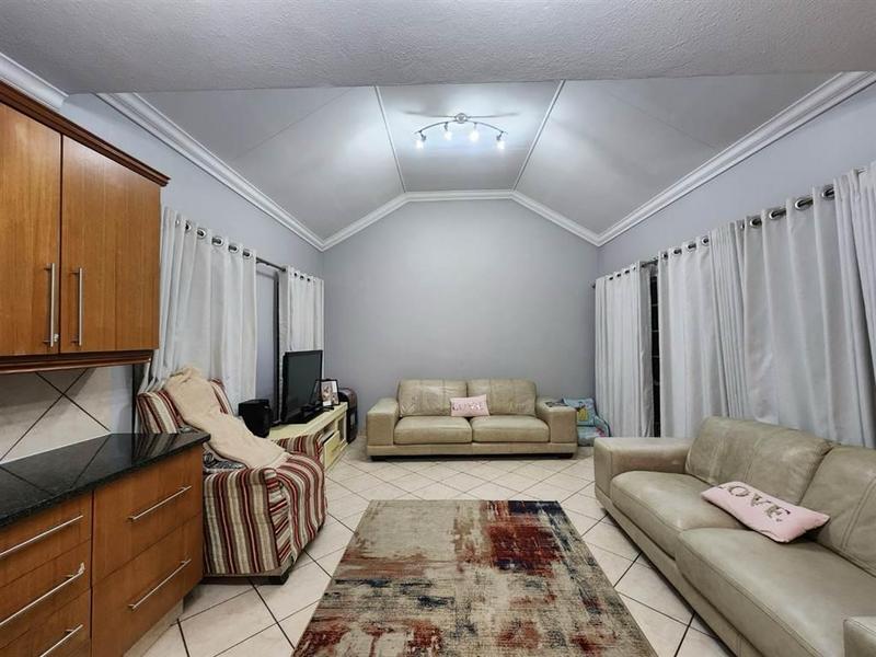 To Let 3 Bedroom Property for Rent in Olympus AH Gauteng