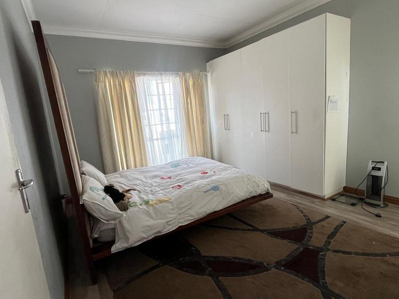 To Let 3 Bedroom Property for Rent in Olympus AH Gauteng