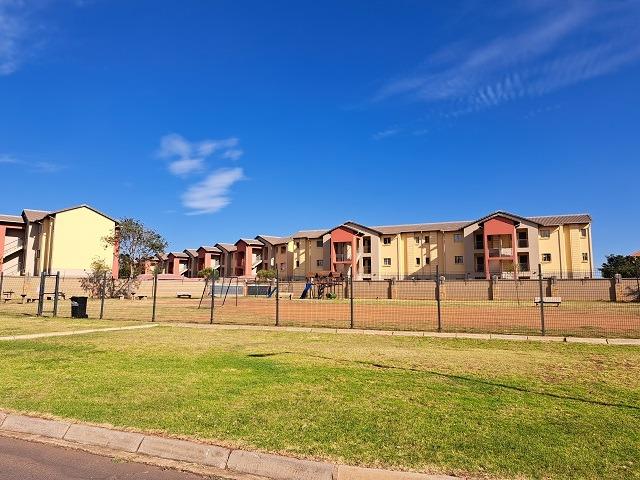 2 Bedroom Property for Sale in Stone Ridge Gauteng