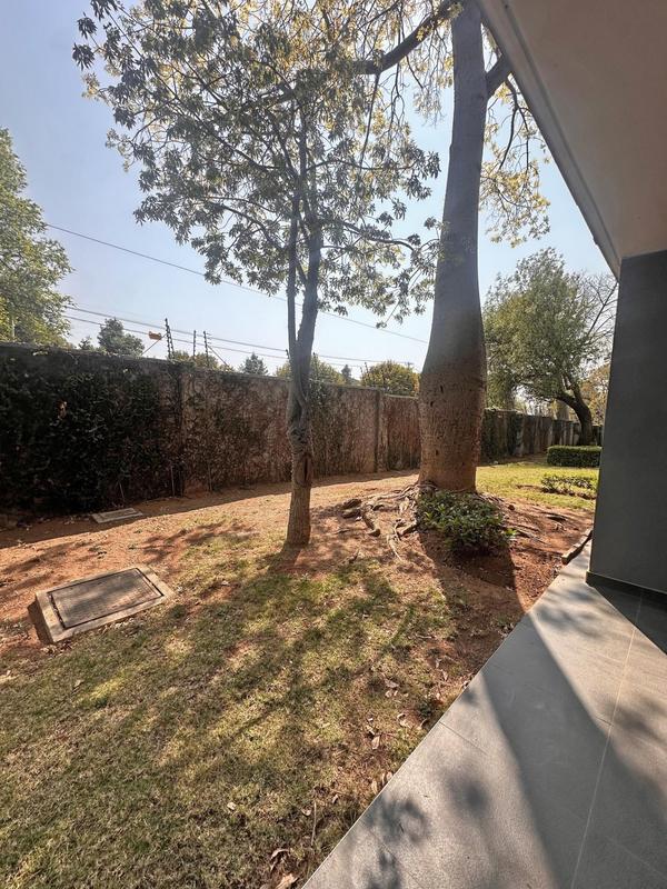 To Let 2 Bedroom Property for Rent in Atholl Gauteng