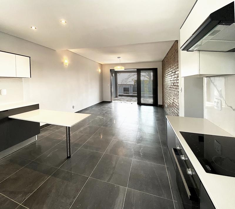 To Let 2 Bedroom Property for Rent in Atholl Gauteng