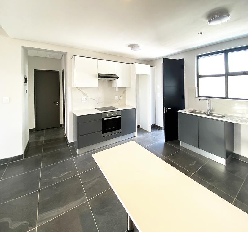 To Let 2 Bedroom Property for Rent in Atholl Gauteng