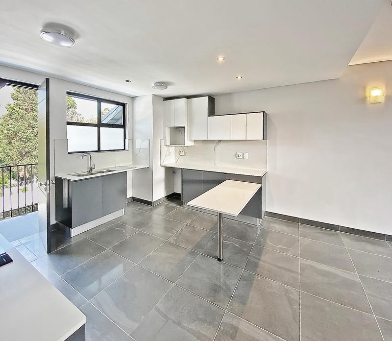 To Let 2 Bedroom Property for Rent in Atholl Gauteng